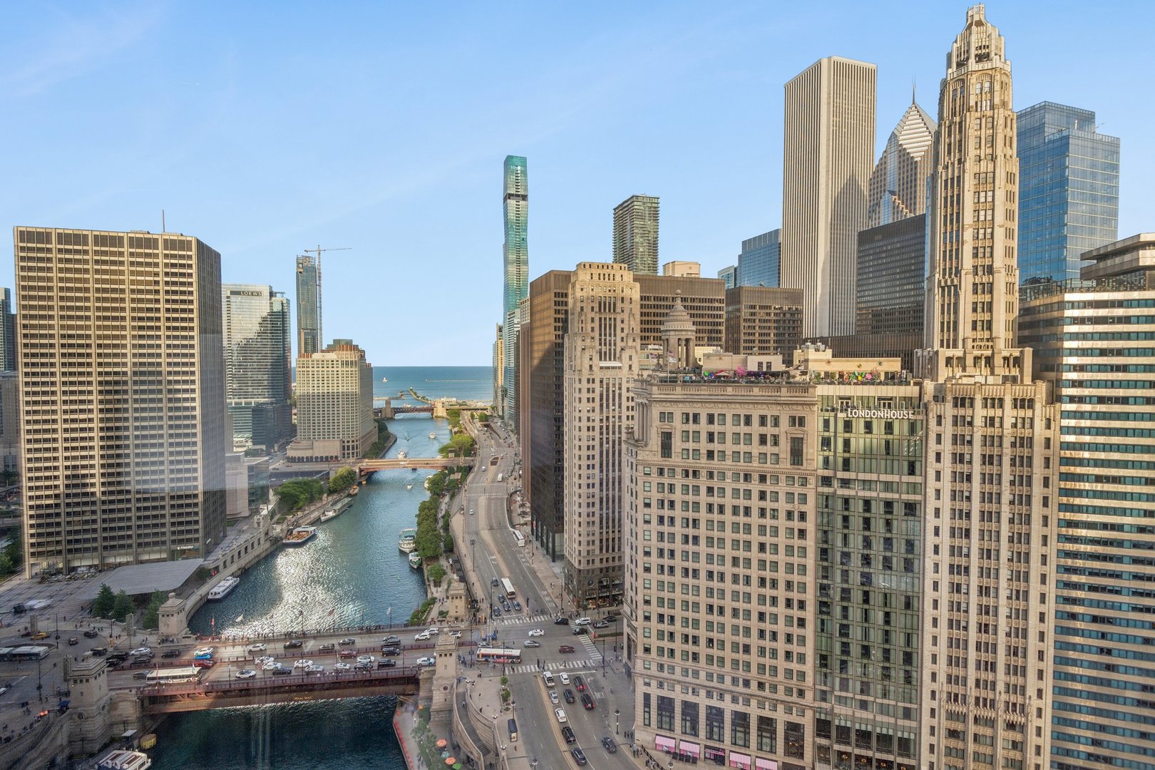 401 N Wabash Avenue Unit: 2138