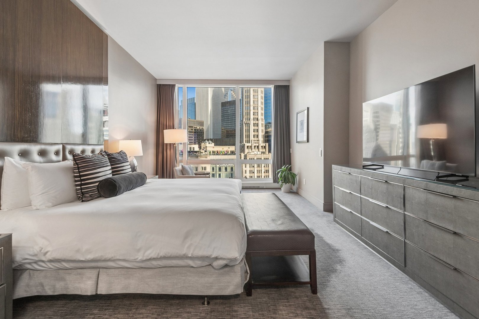 401 N Wabash Avenue Unit: 2138