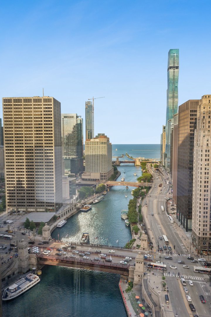 401 N Wabash Avenue Unit: 2138