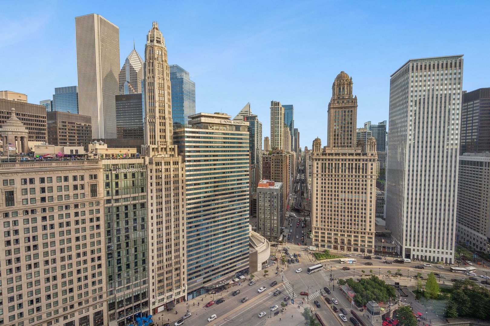 401 N Wabash Avenue Unit: 2138