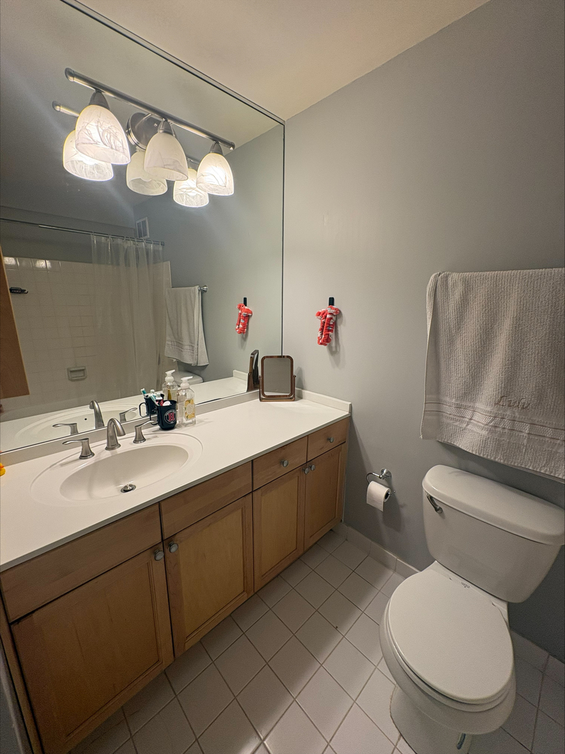 474 N Lake Shore Drive Unit: 2307