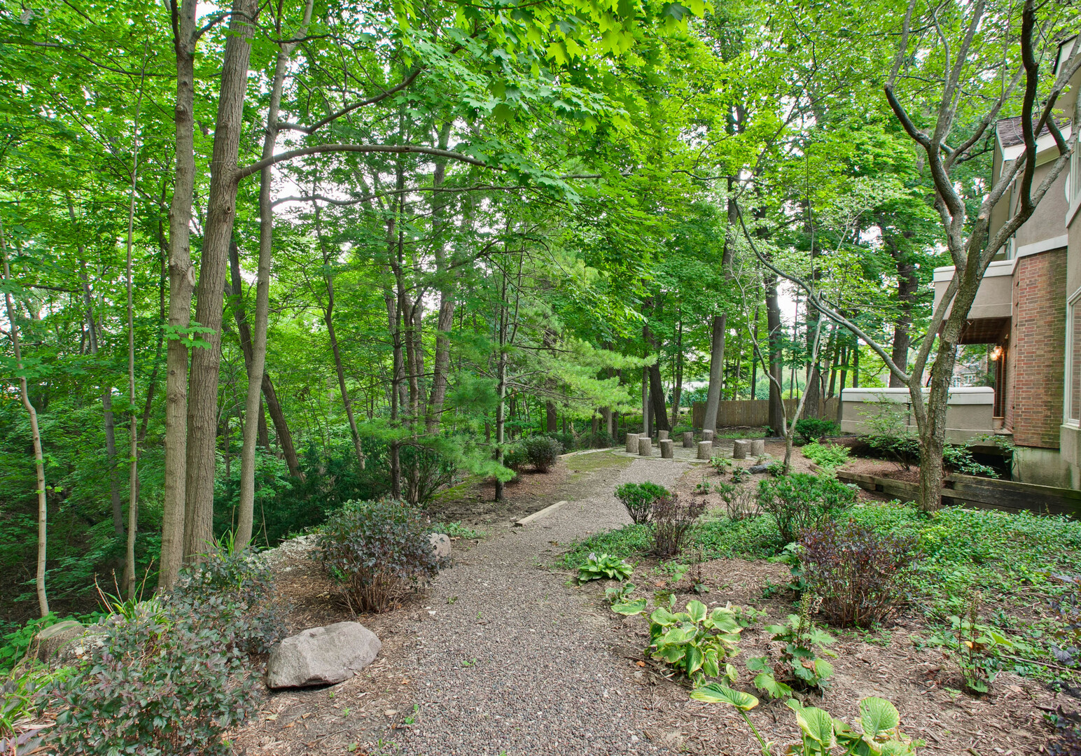 427 N Sheridan Road