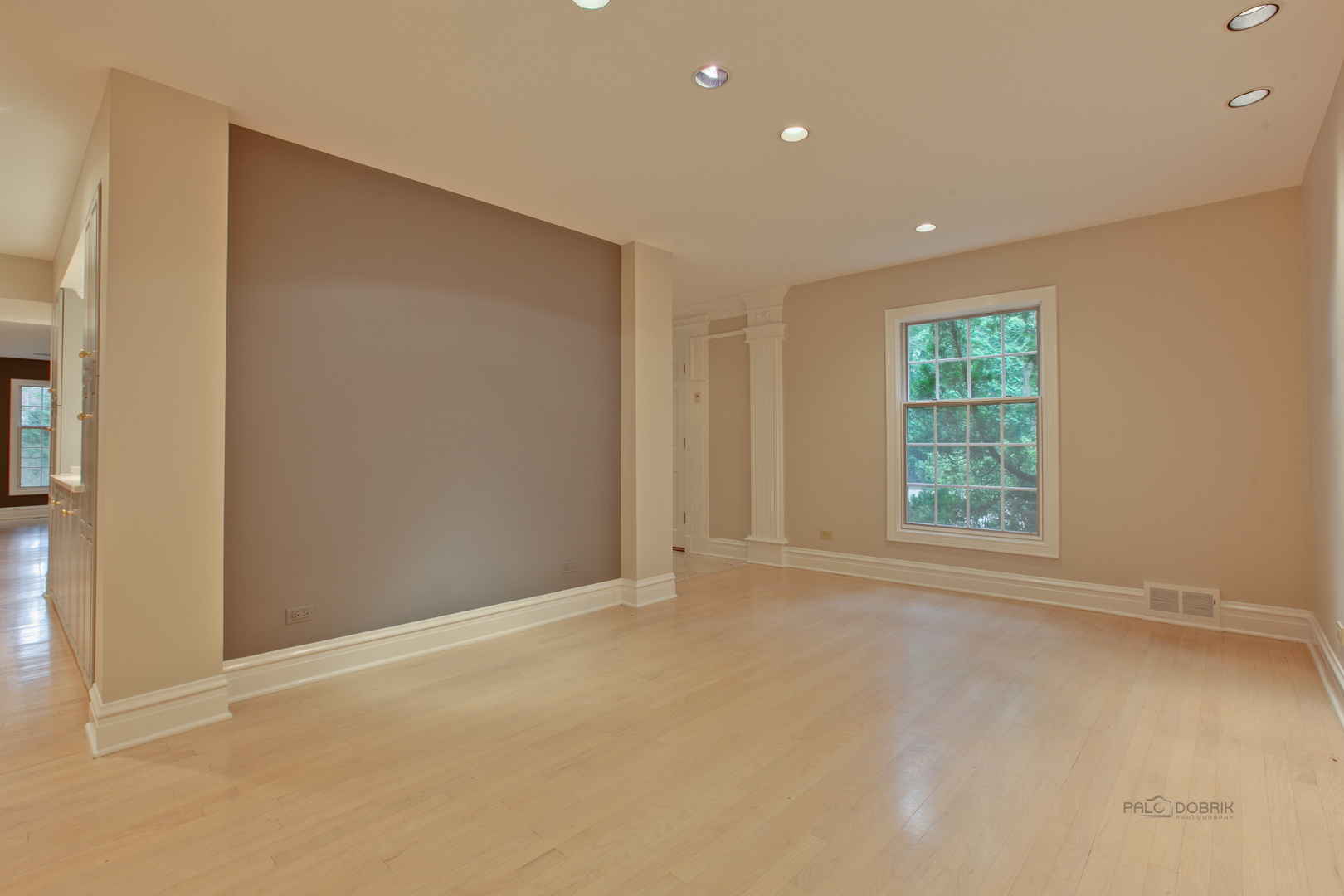 427 N Sheridan Road