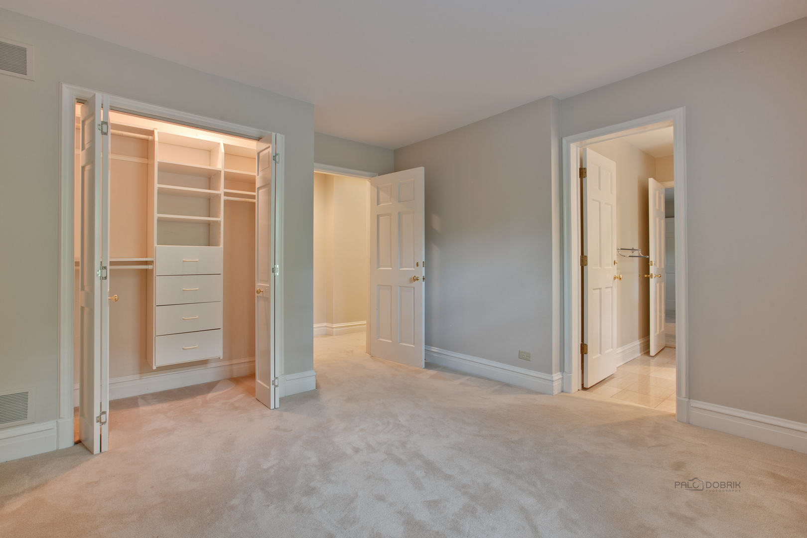 427 N Sheridan Road