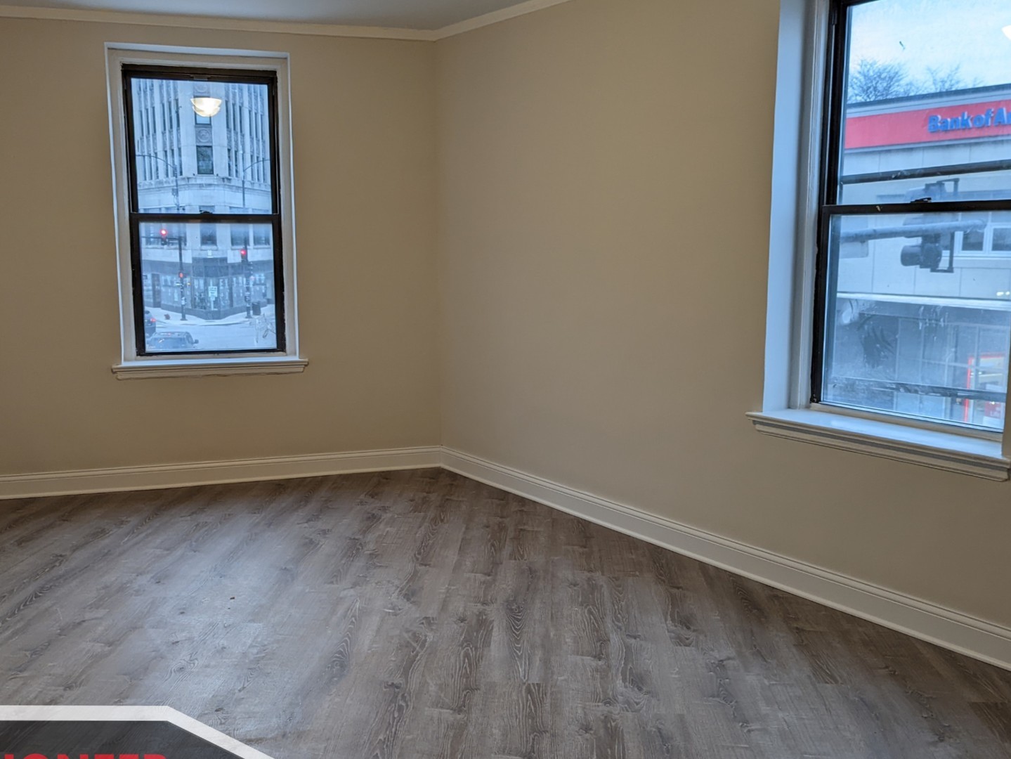 3335 W Diversey Avenue Unit: 101