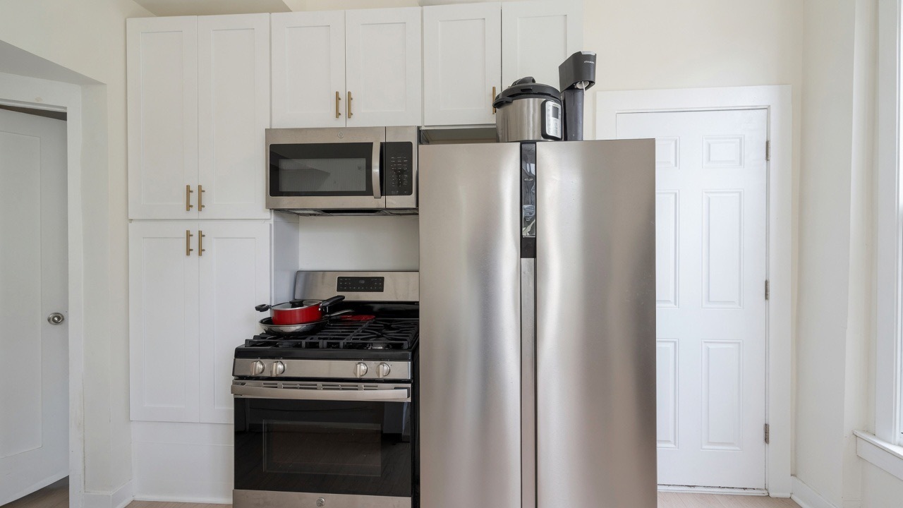 1322 W Ohio Street Unit: 1F