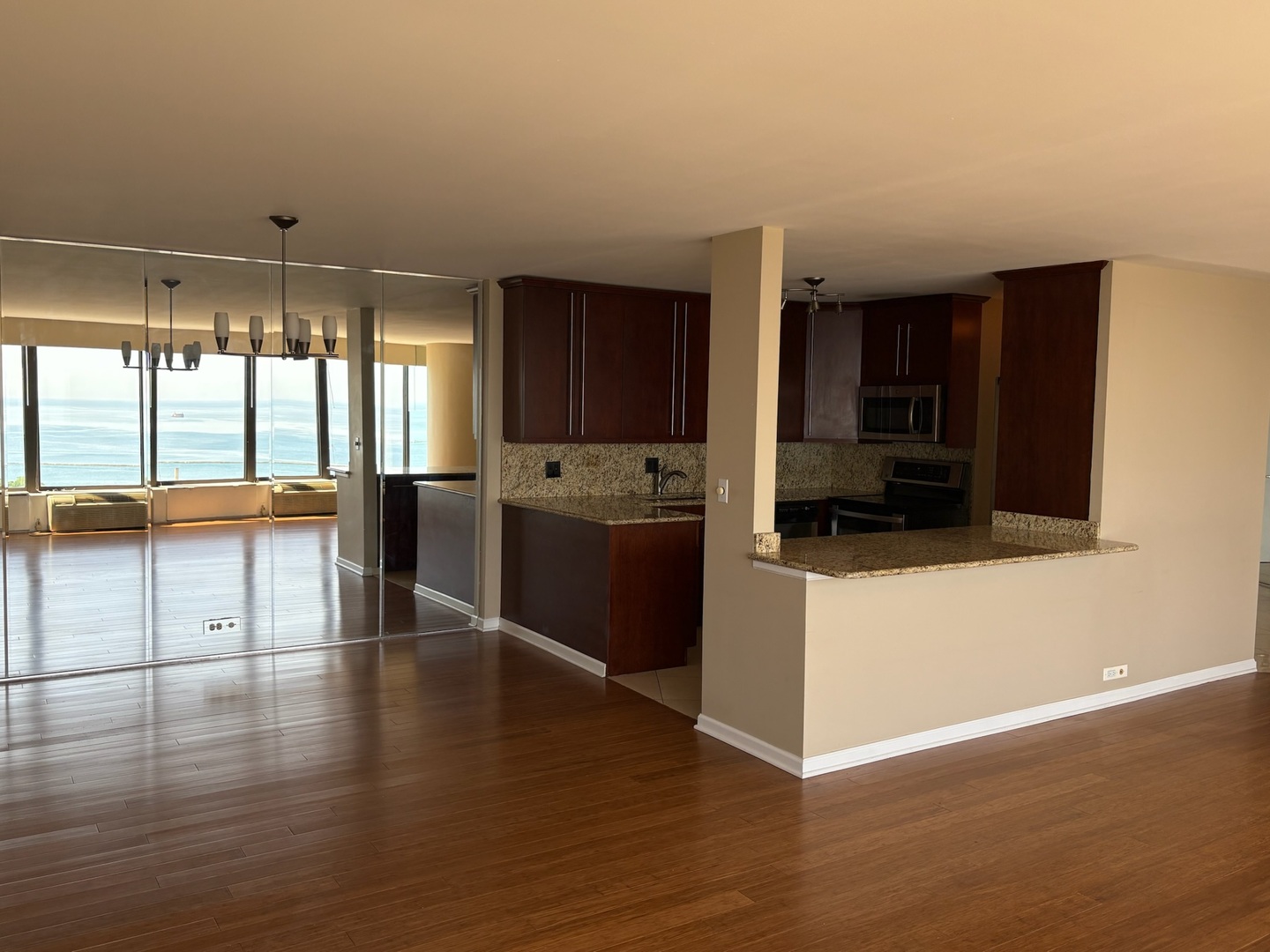 505 N Lake Shore Drive Unit: 2804
