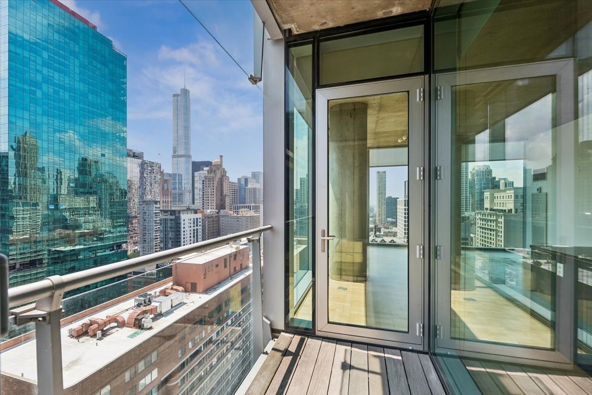 600 N Fairbanks Court Unit: 3107
