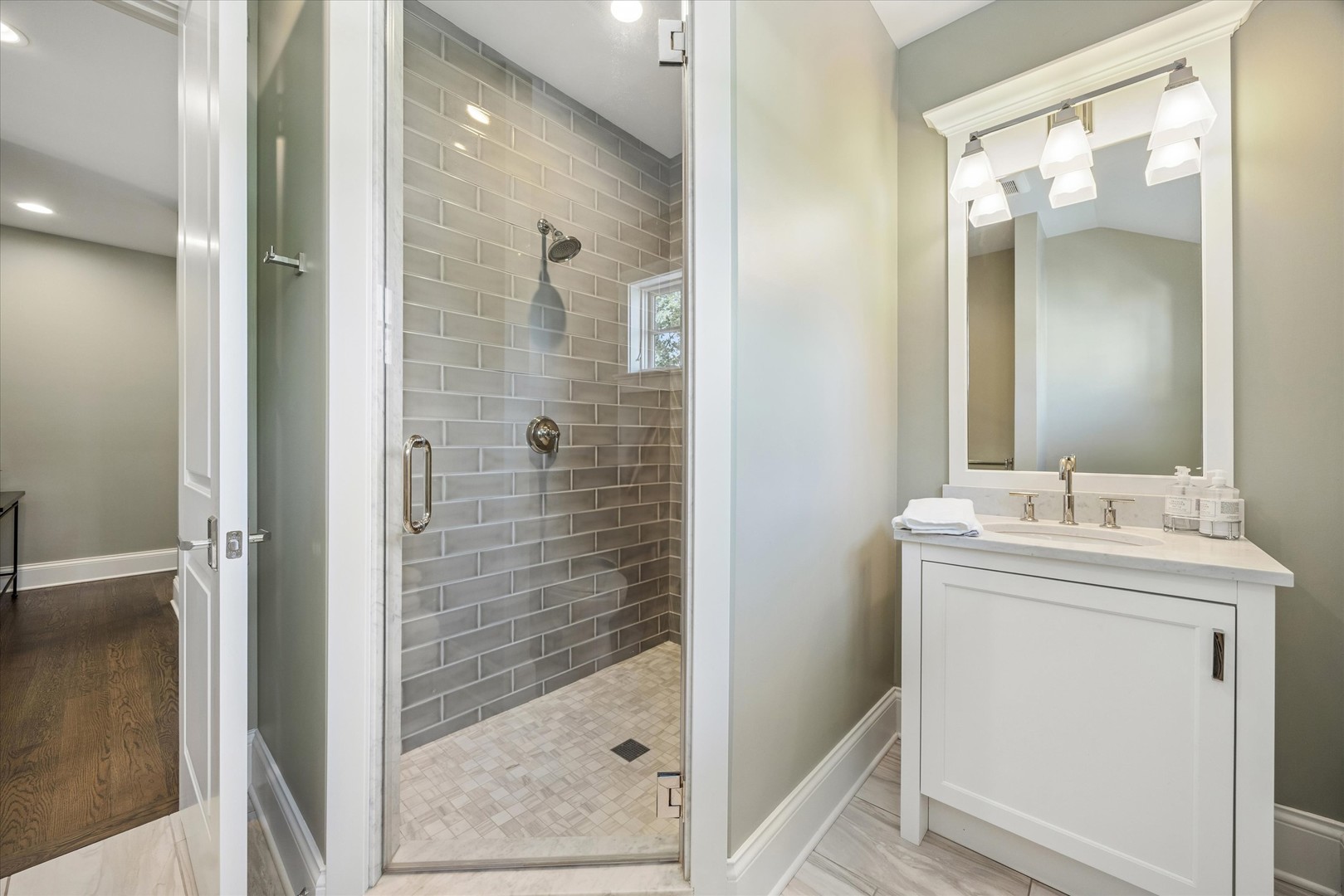 15W047 60TH Street