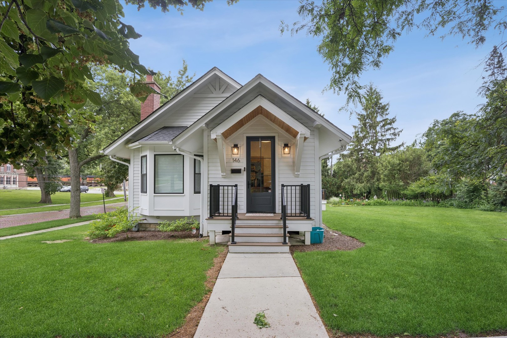 146 E Maple Street