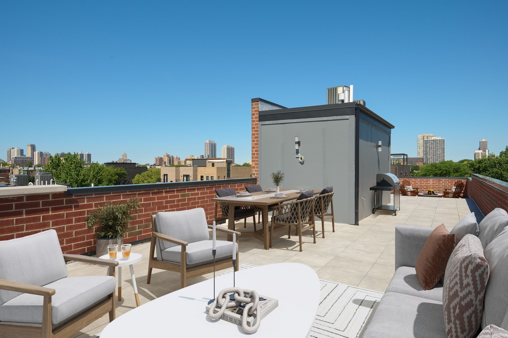 1629 N Burling Street Unit: 3
