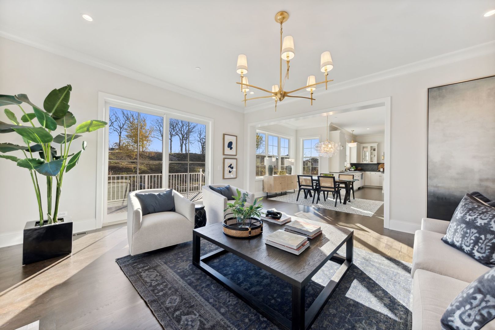 1121 Pin Oak Drive