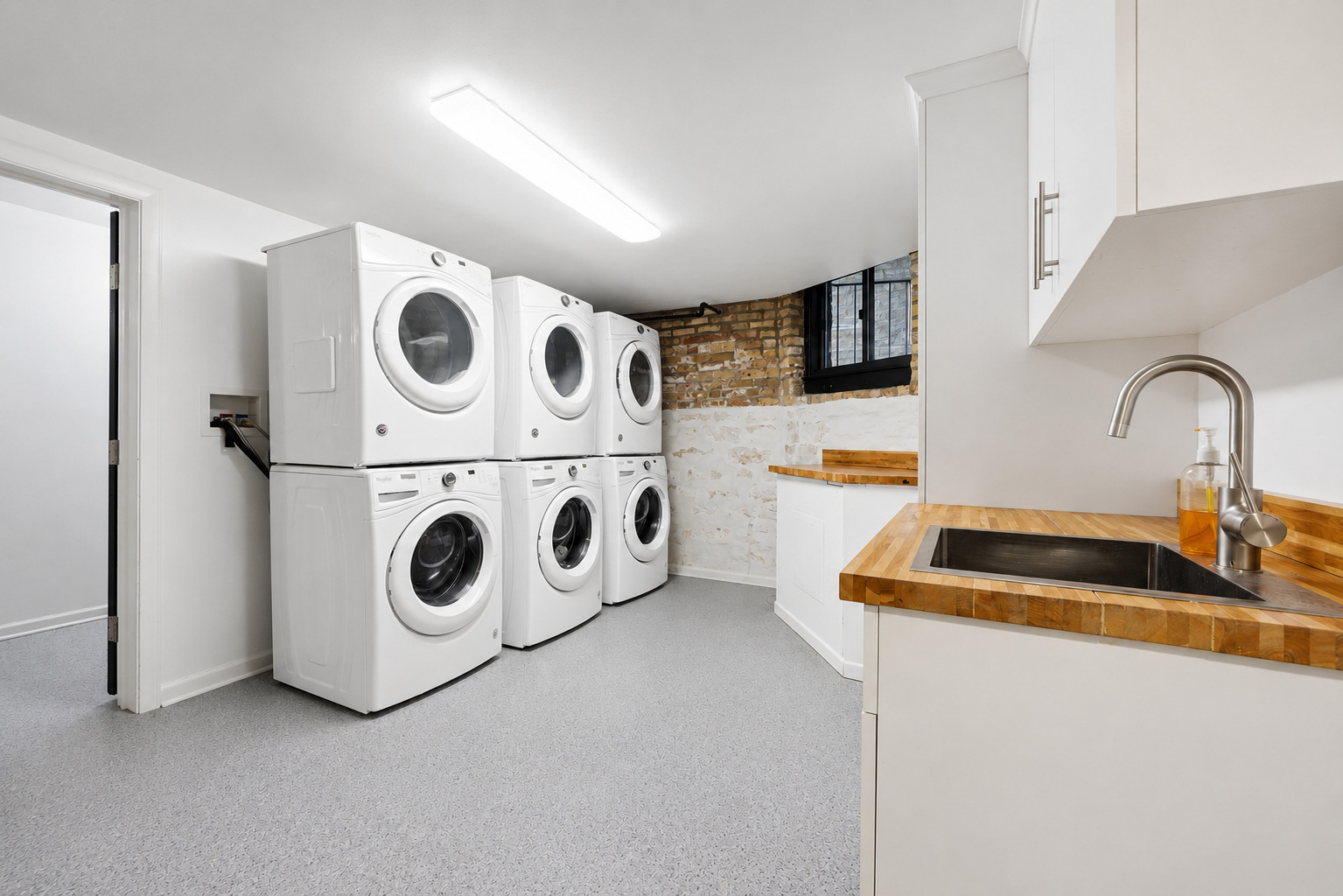540 W Belden Avenue Unit: 3B