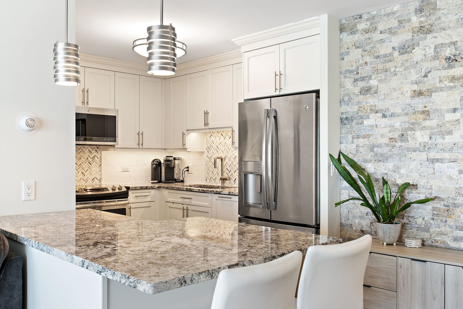 1440 N Lake Shore Drive Unit: 18G
