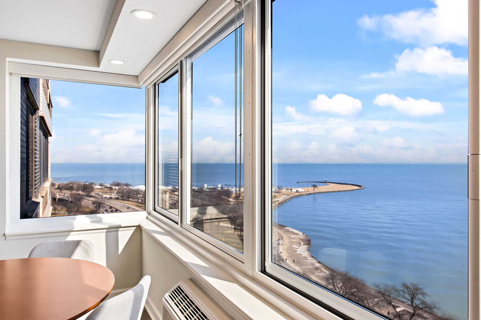 1440 N Lake Shore Drive Unit: 18G