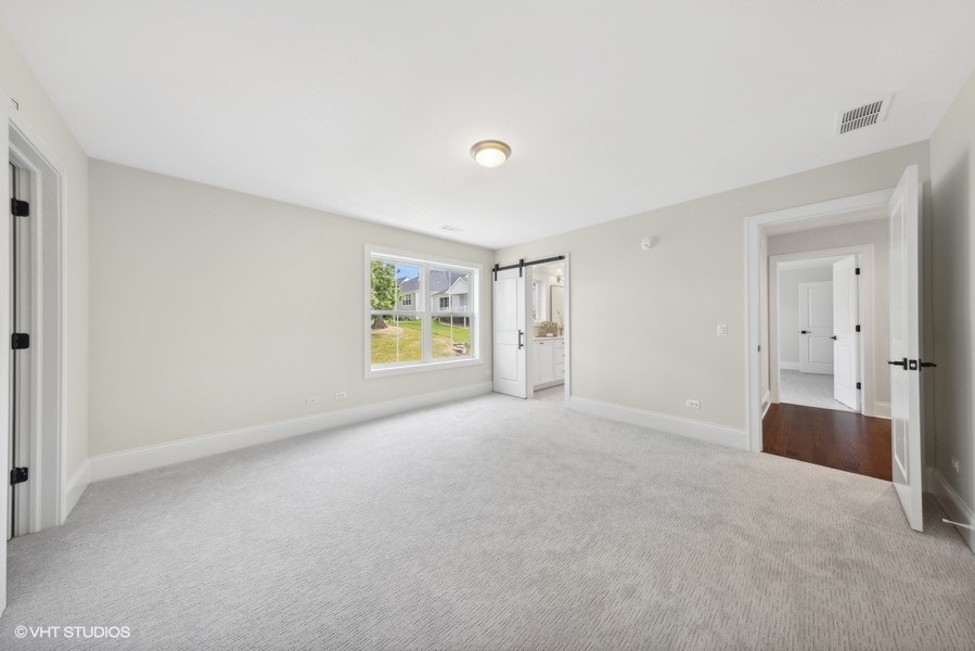 5913 Flagg Creek Lane