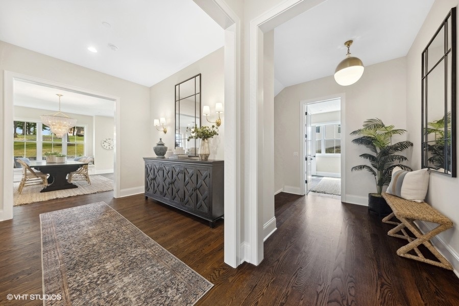 5913 Flagg Creek Lane