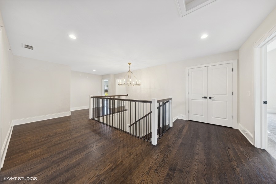 5913 Flagg Creek Lane