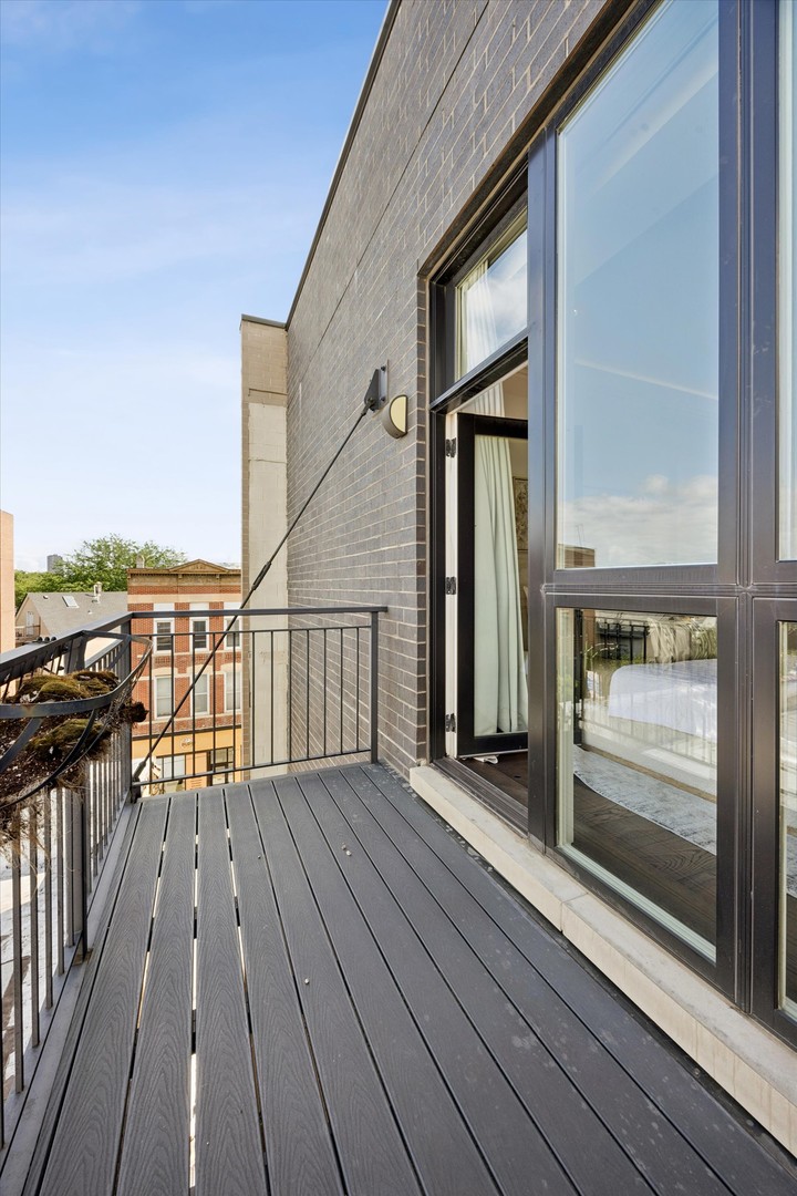 2800 N LINCOLN Avenue Unit: 4N