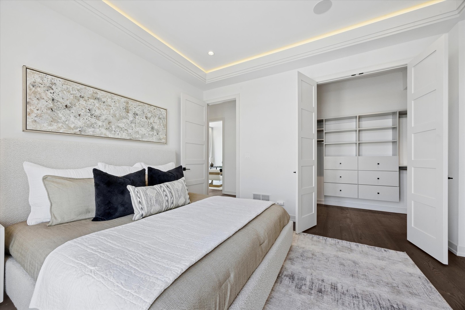 2800 N LINCOLN Avenue Unit: 4N