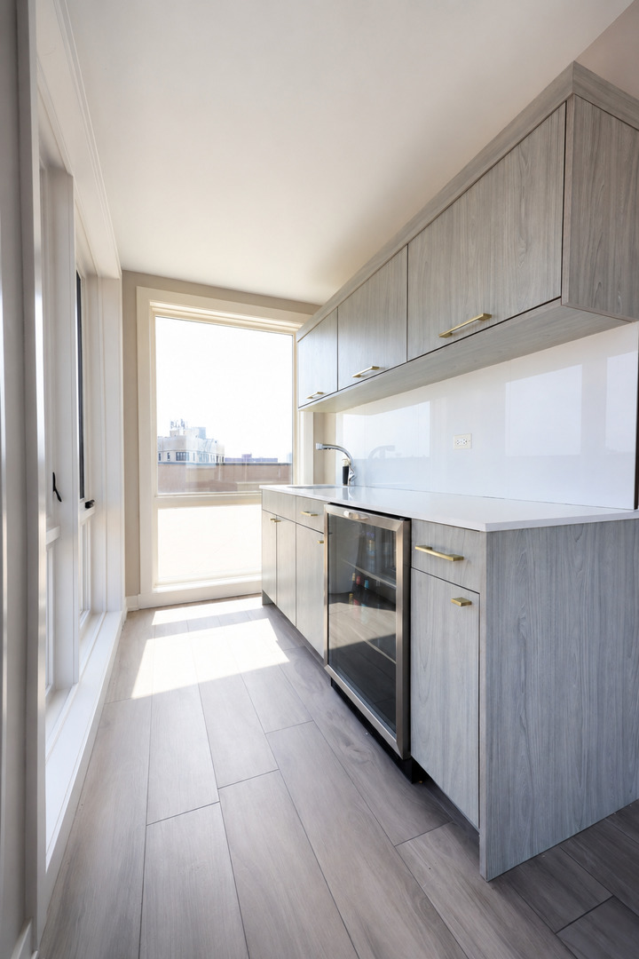 2800 N LINCOLN Avenue Unit: 4N