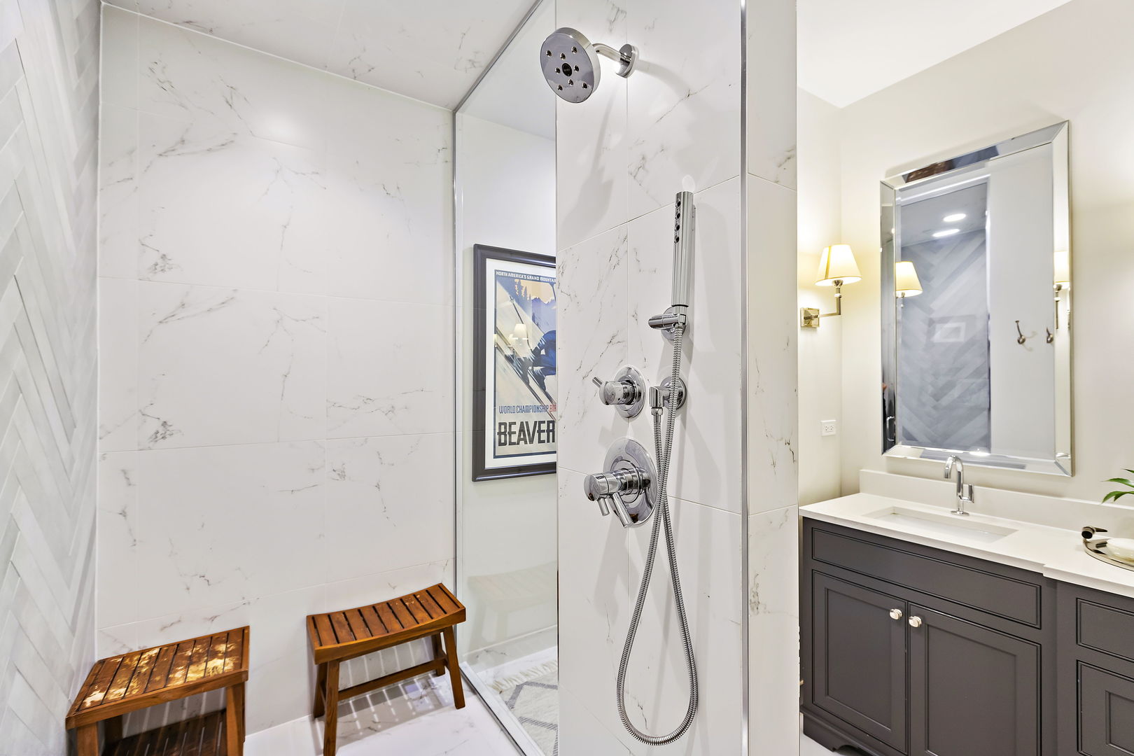 1625 N Burling Street Unit: 304