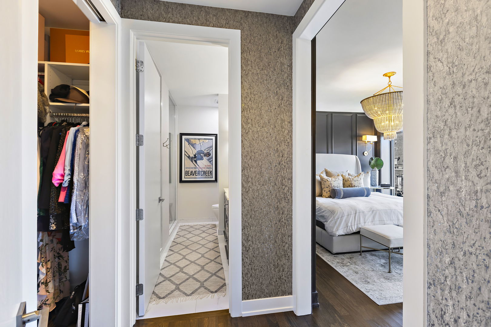 1625 N Burling Street Unit: 304