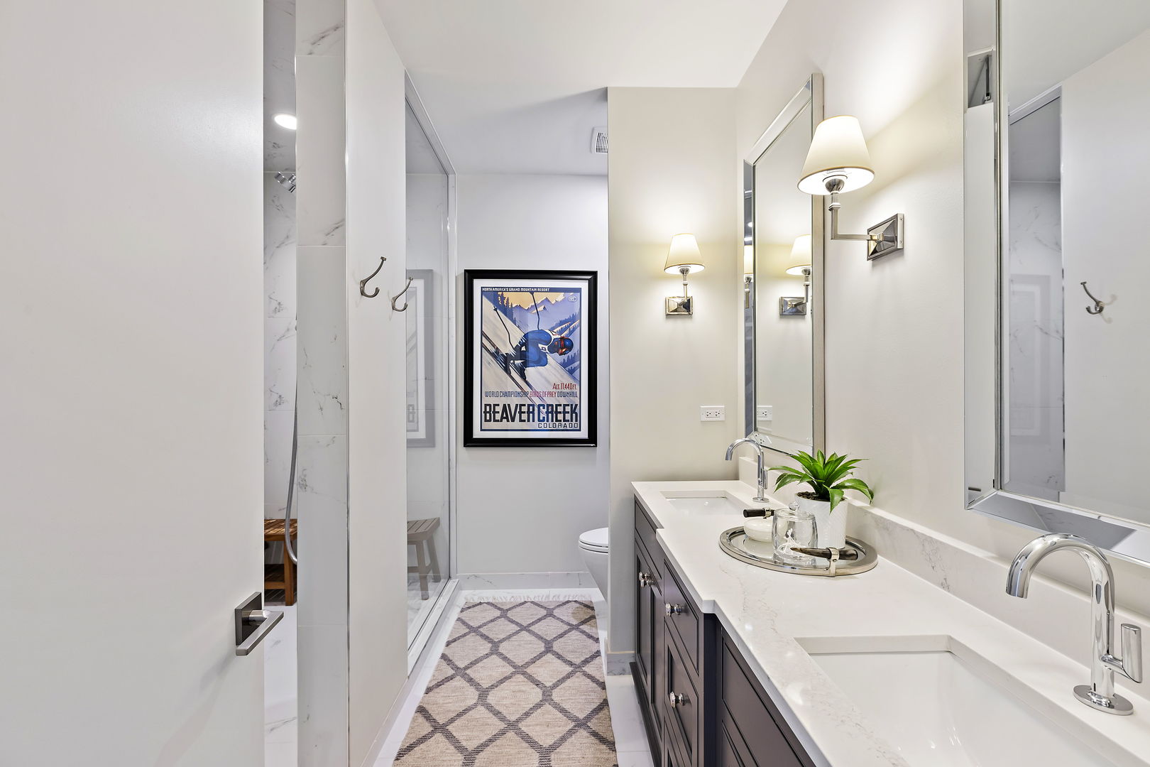 1625 N Burling Street Unit: 304