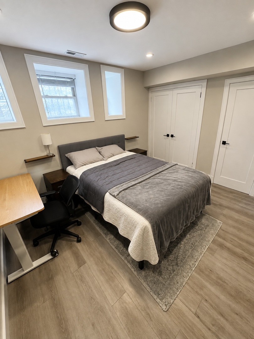 2149 N Racine Avenue Unit: 1