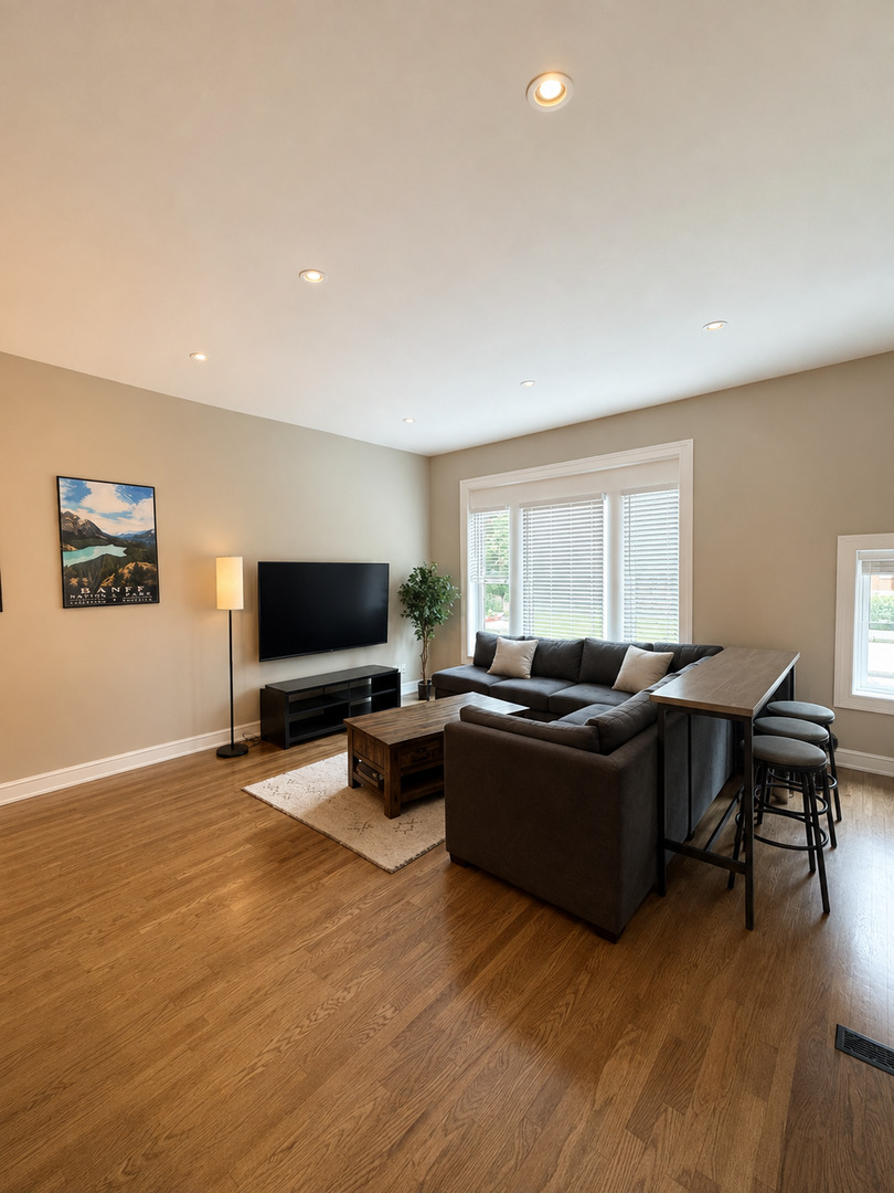 2149 N Racine Avenue Unit: 1