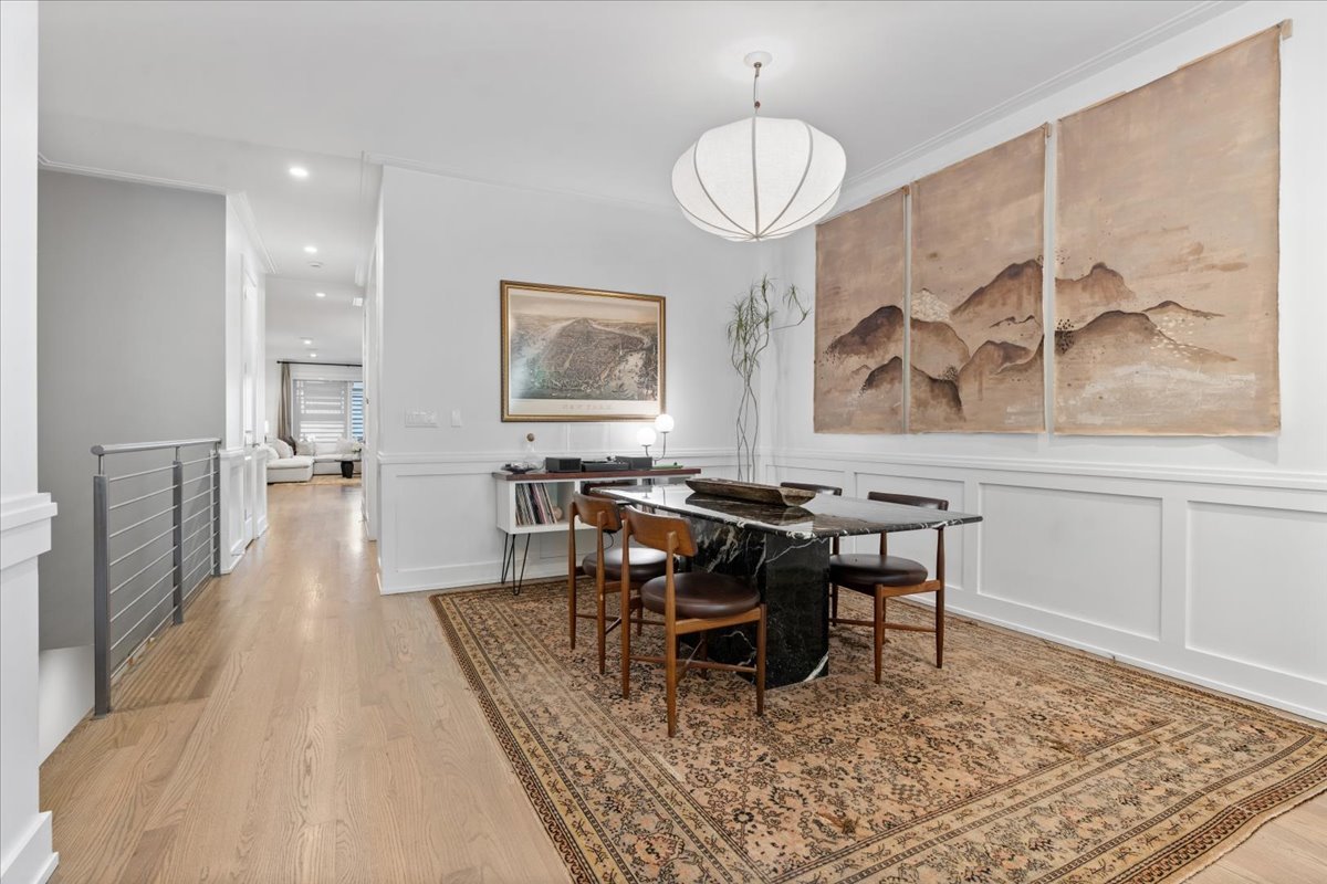 2922 N SHEFFIELD Avenue Unit: 1
