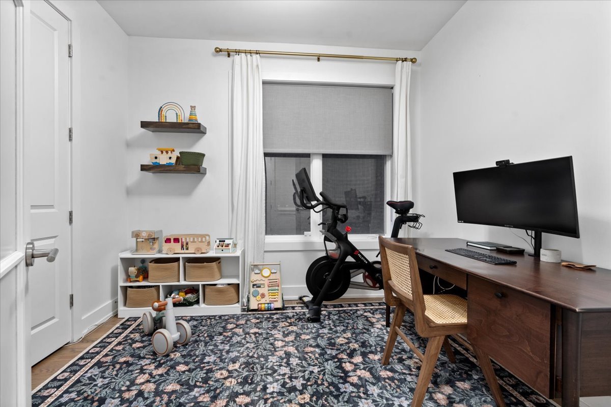 2922 N SHEFFIELD Avenue Unit: 1