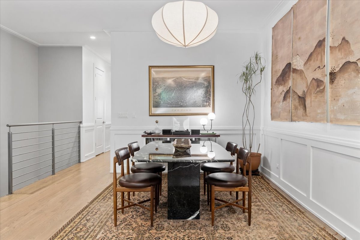 2922 N SHEFFIELD Avenue Unit: 1