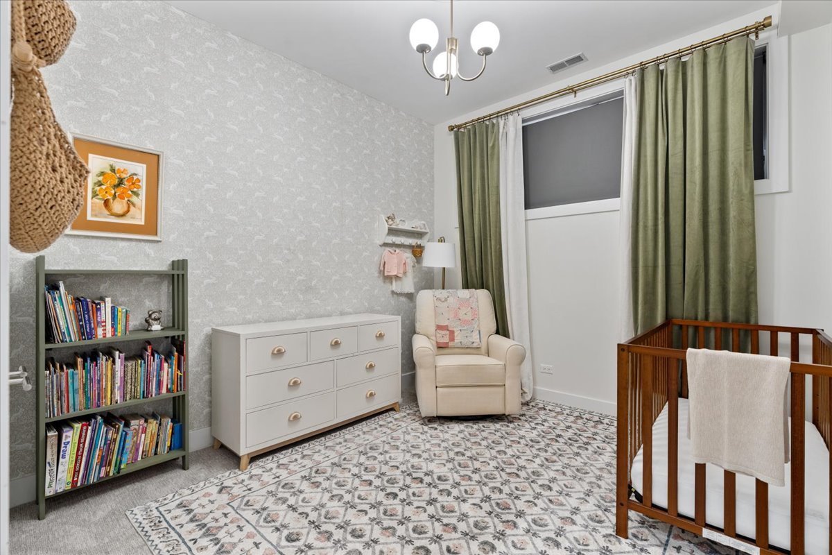 2922 N SHEFFIELD Avenue Unit: 1