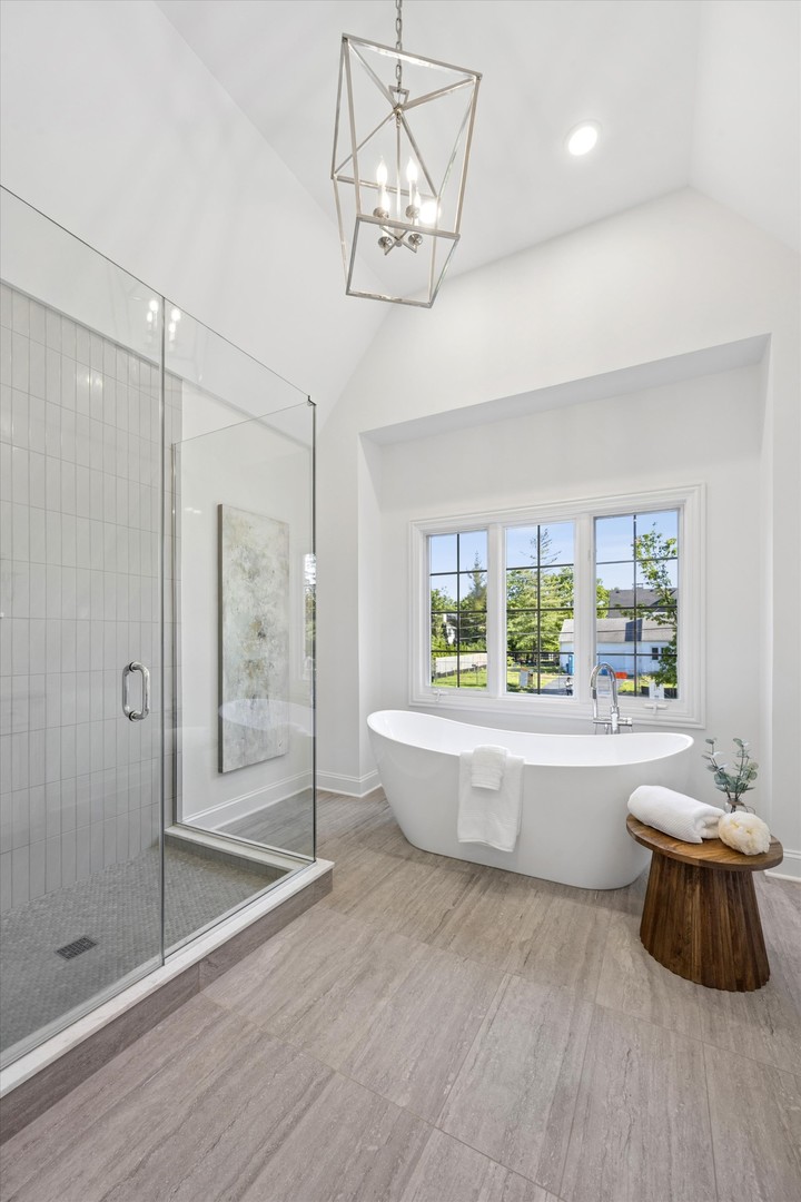 417 W 9th Street