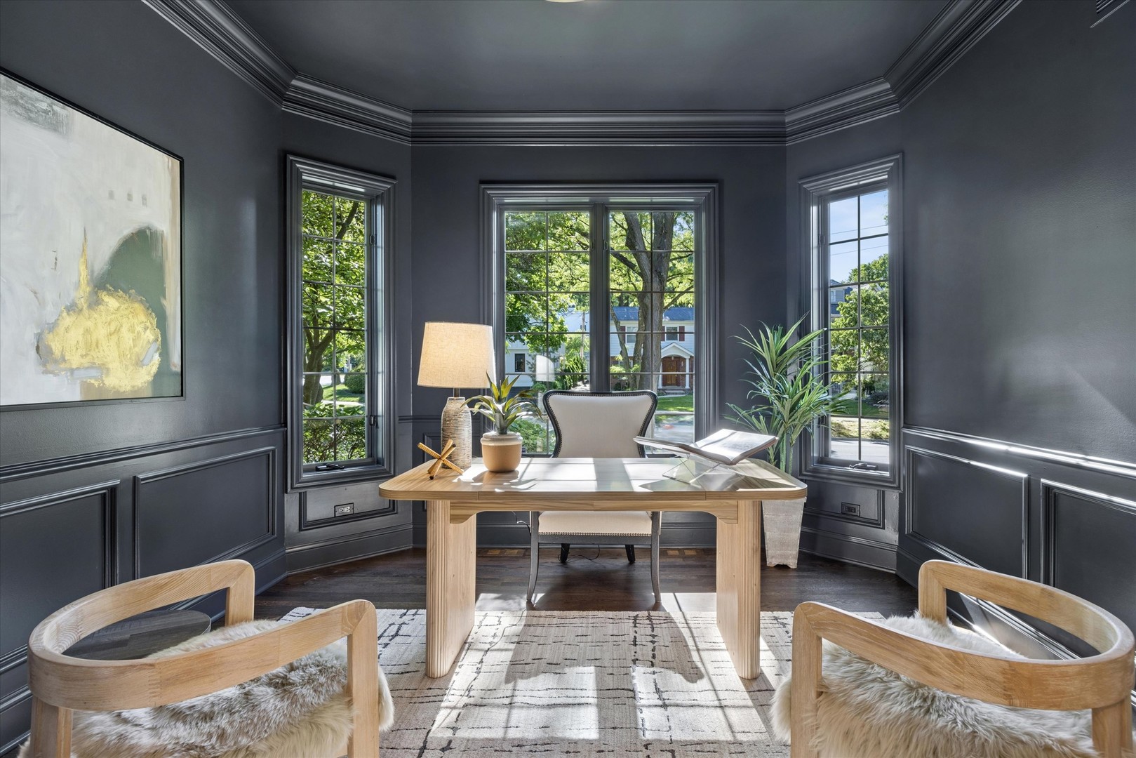 417 W 9th Street
