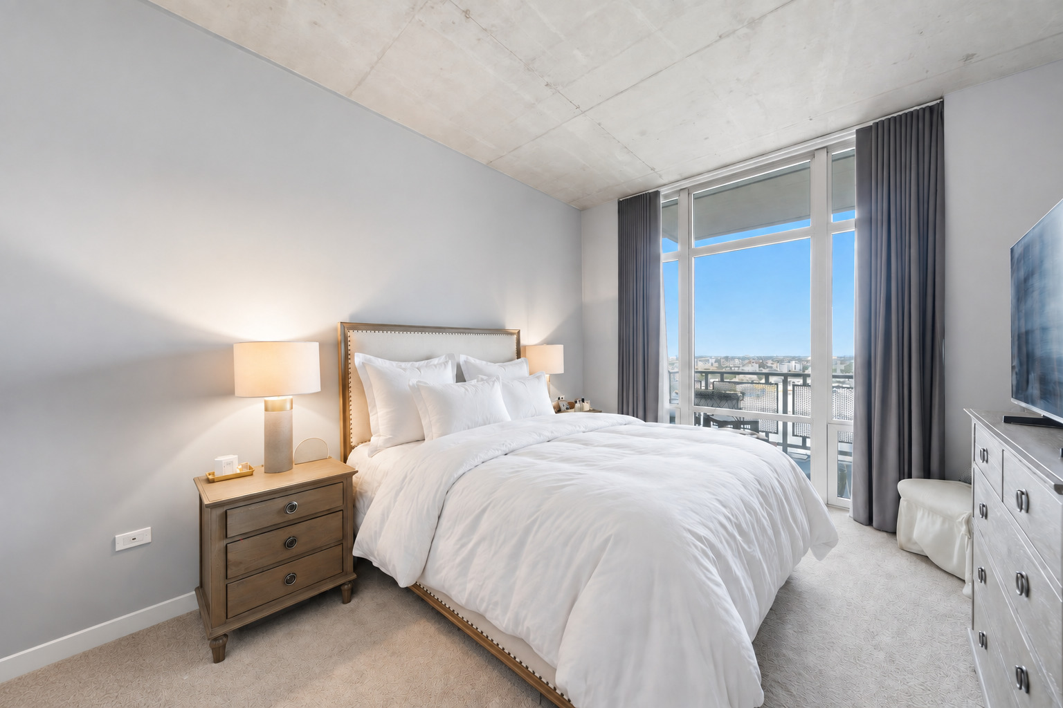 720 N Larrabee Street Unit: 1509