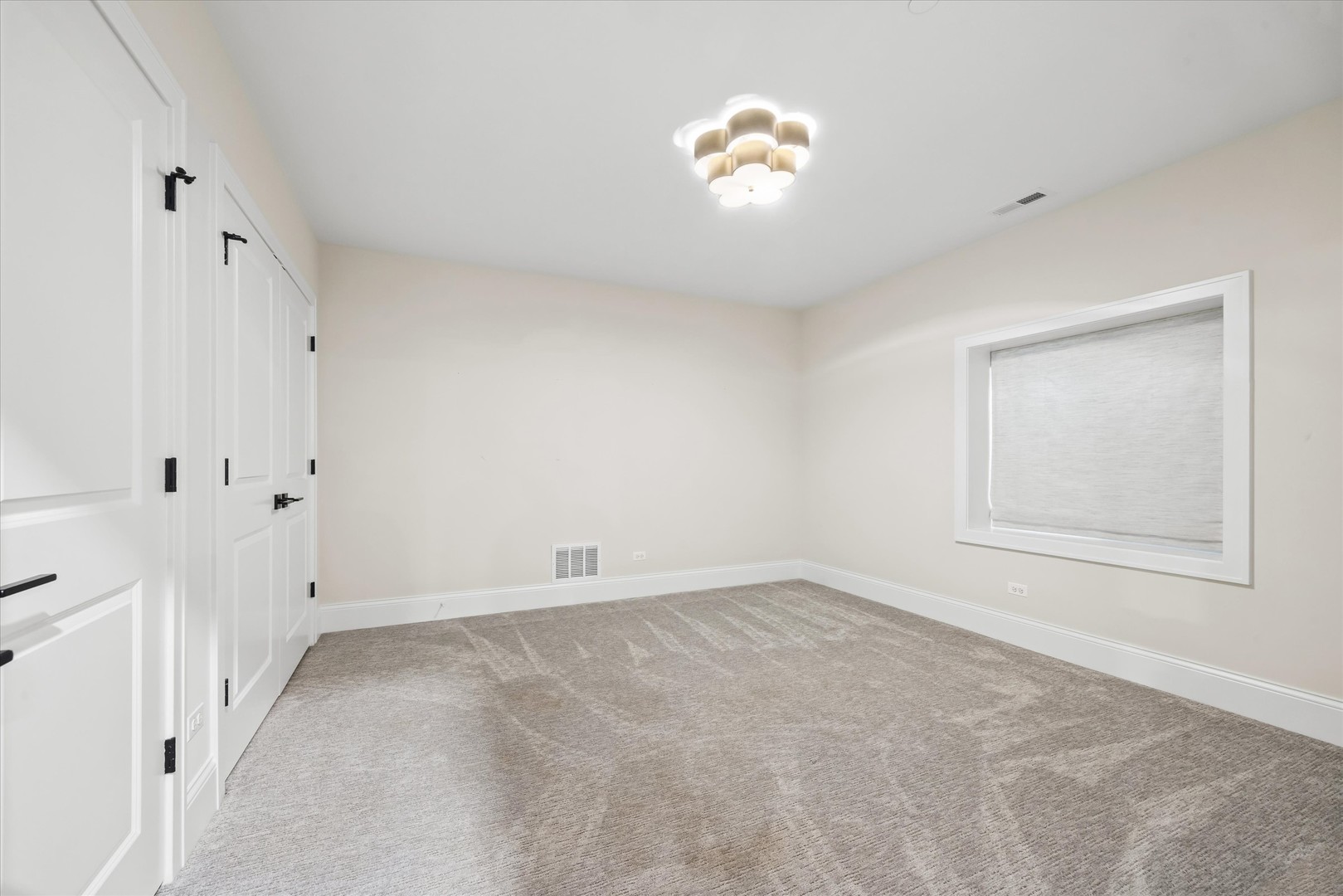 1137 Hickory Drive