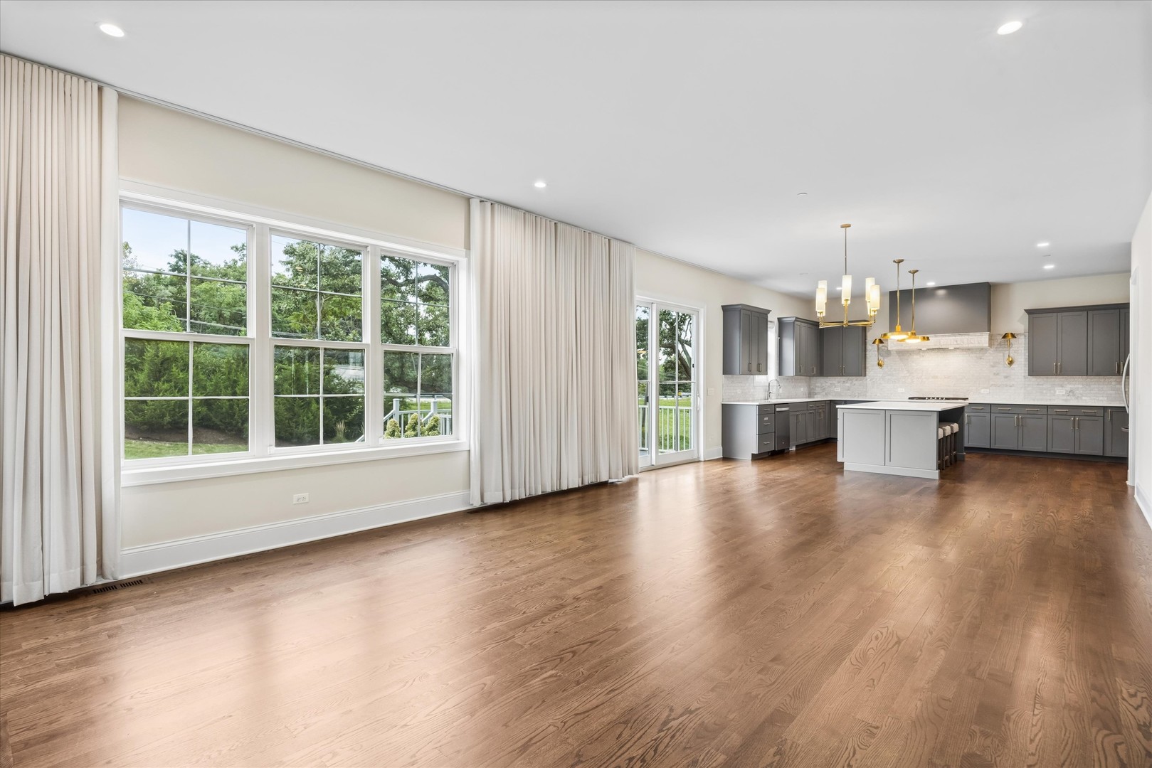 1137 Hickory Drive