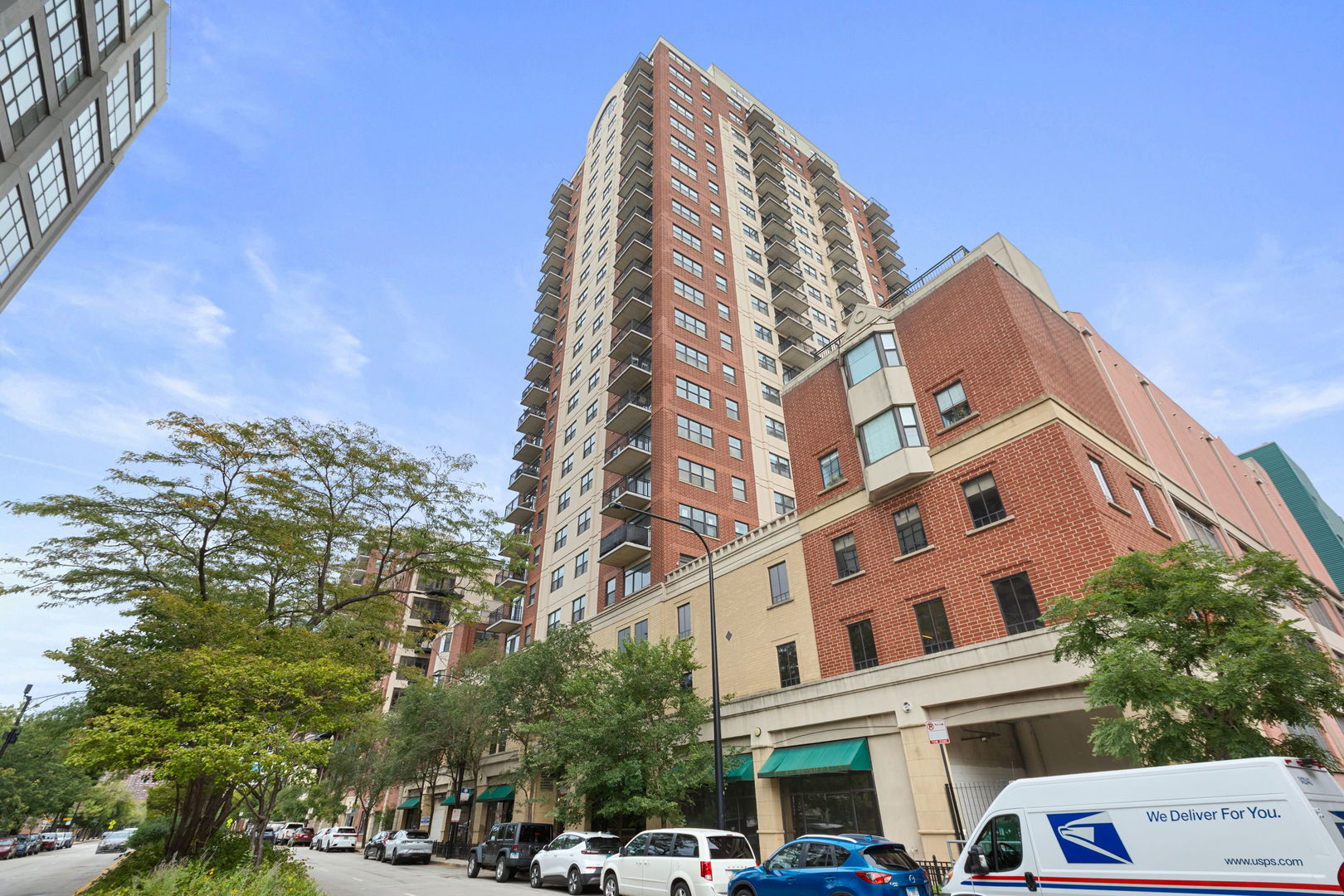 1529 S State Street Unit: 4B