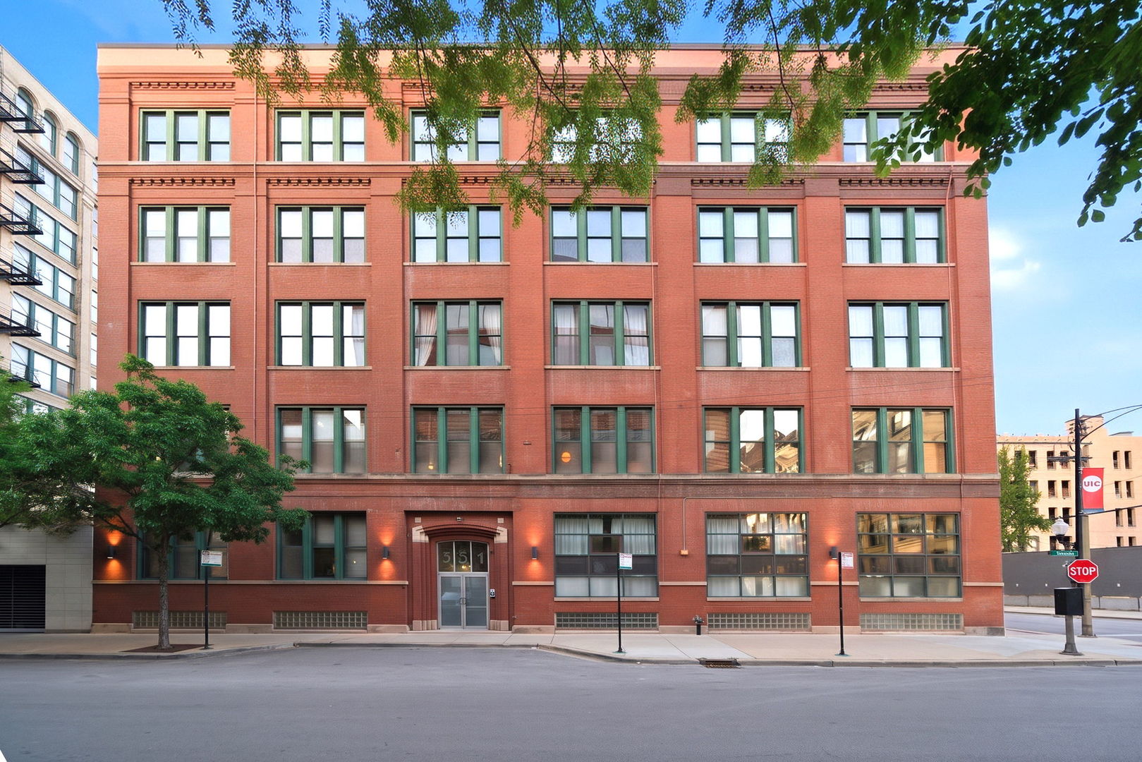 331 S Peoria Street Unit: 107