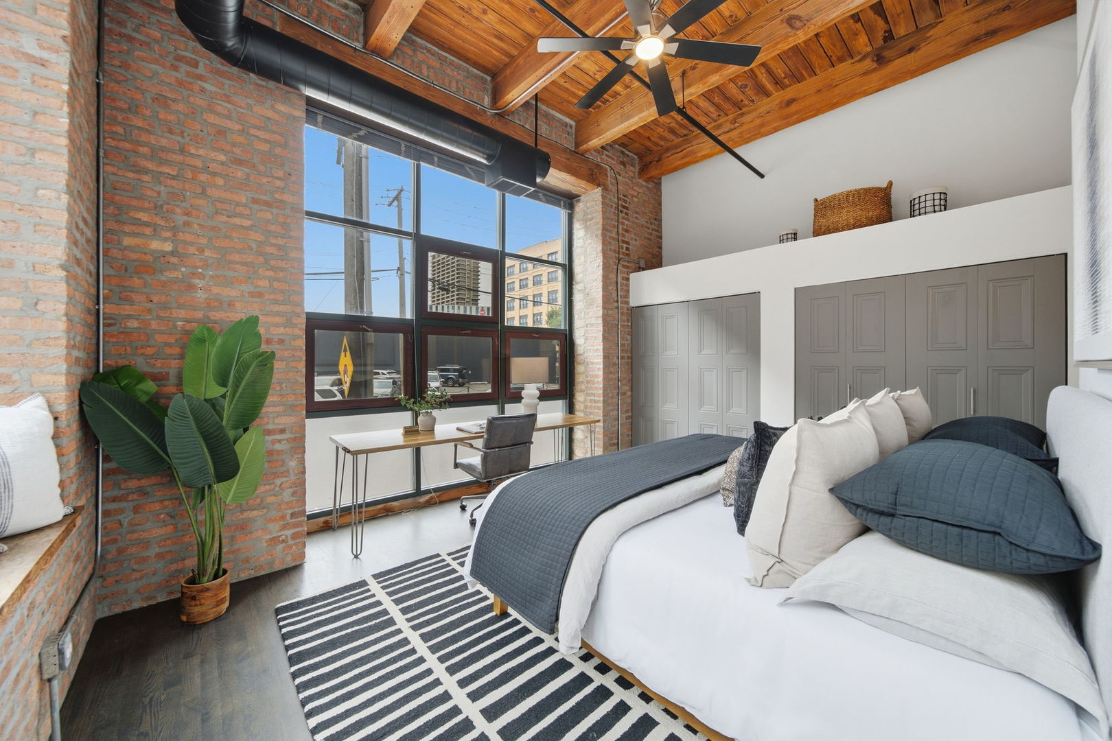 331 S Peoria Street Unit: 107