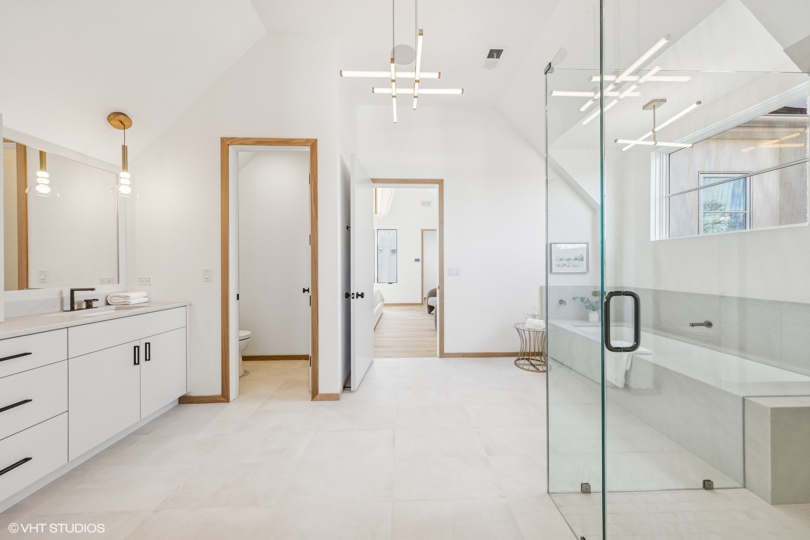 541 Kensington Court