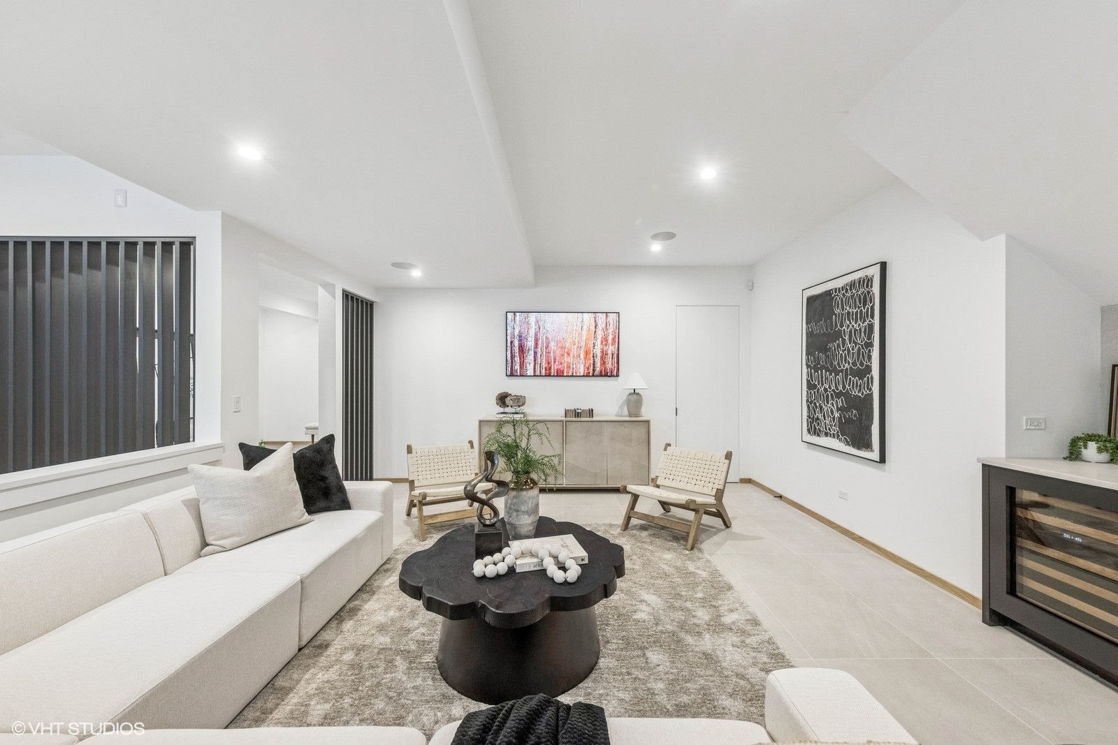 541 Kensington Court
