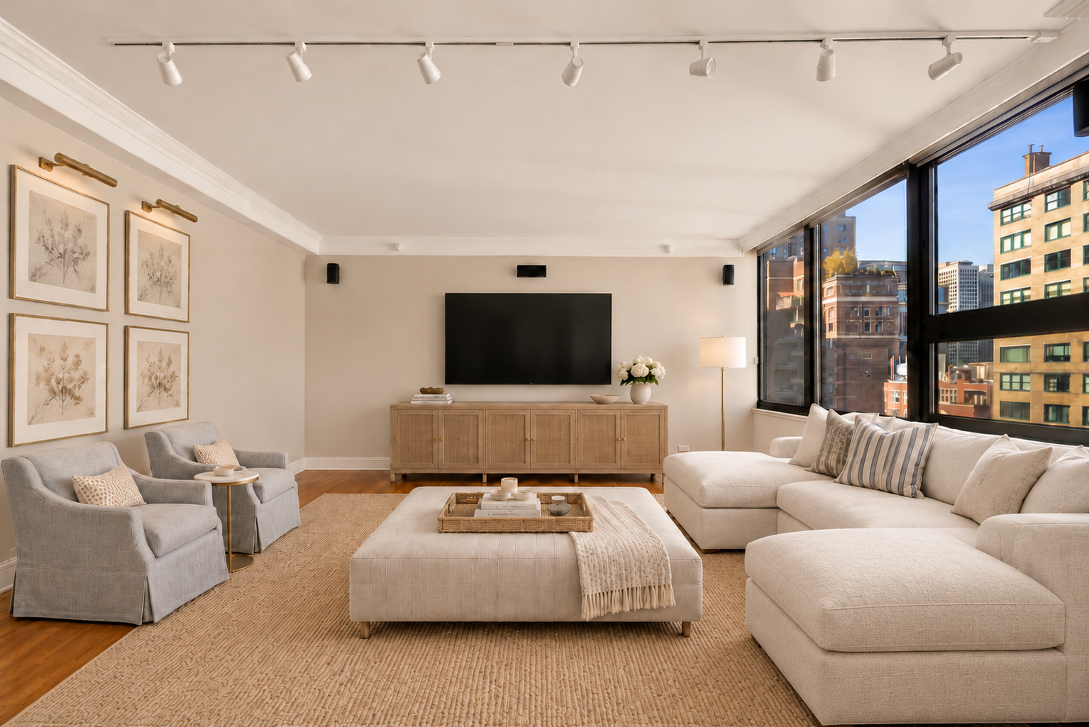 221 E Walton Place Unit: 14B