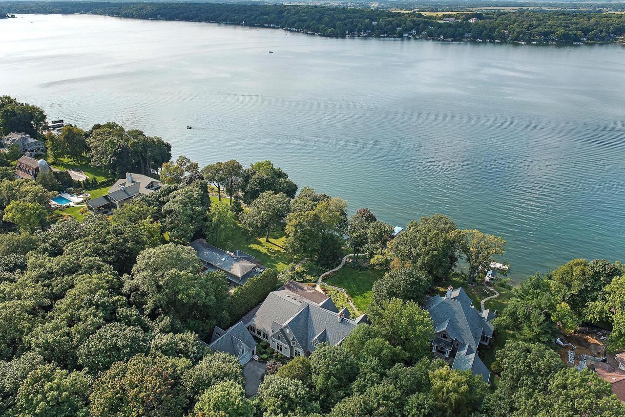 3319 South Shore DRIVE