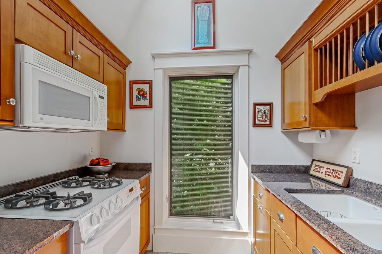 3319 South Shore DRIVE
