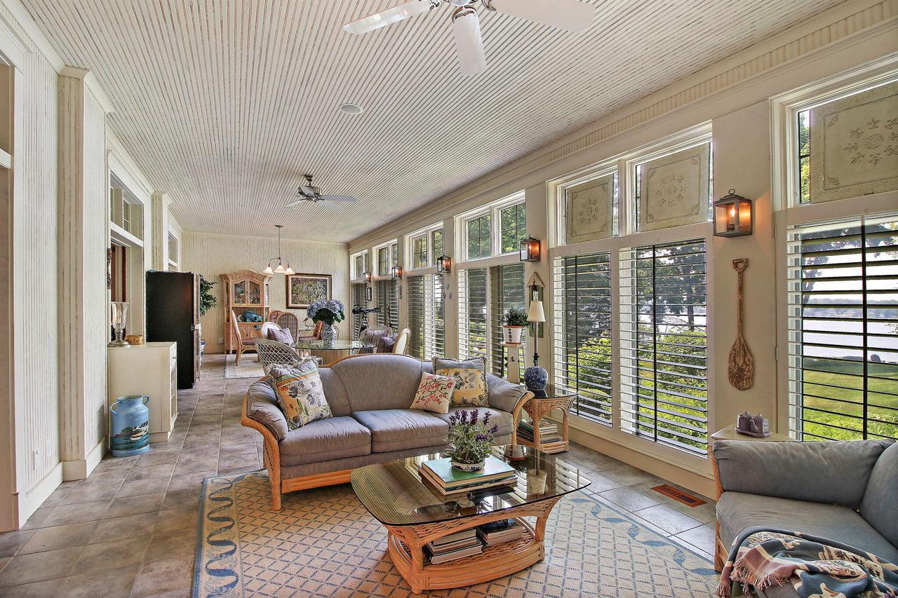 3319 South Shore DRIVE