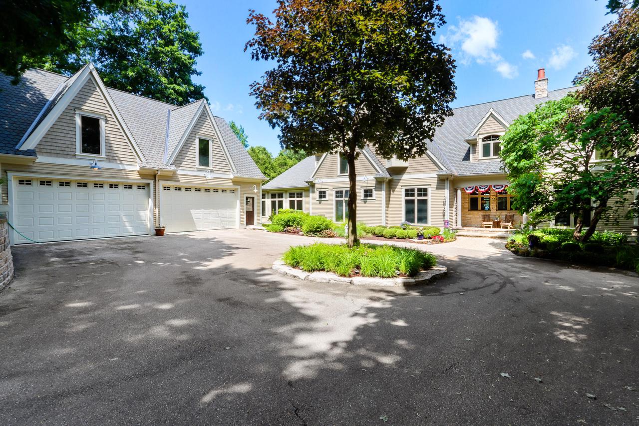 3319 South Shore DRIVE