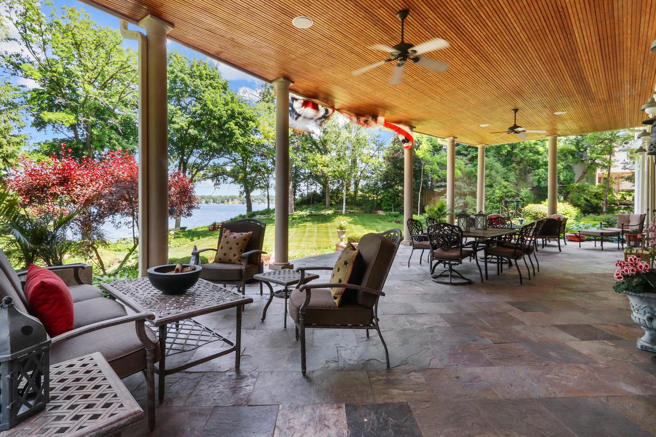 3319 South Shore DRIVE